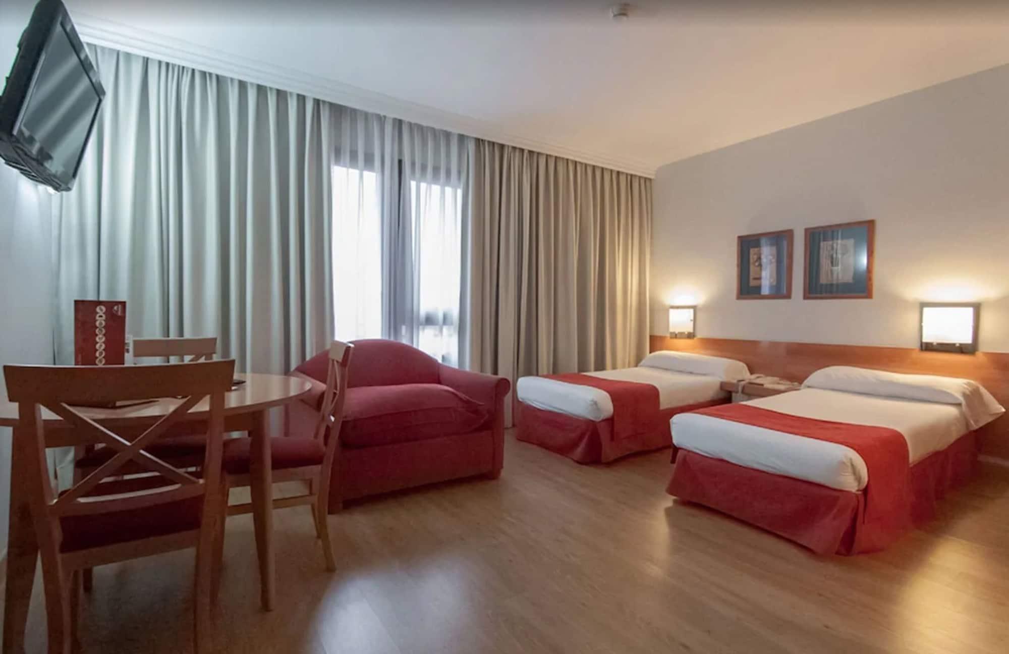 Muralto Madrid Princesa Exterior foto